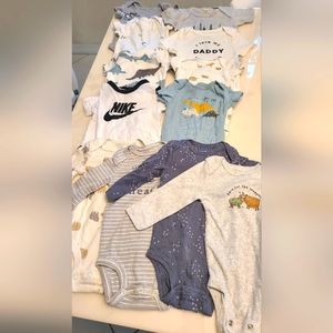 12 Baby Bodysuits Size 3 months